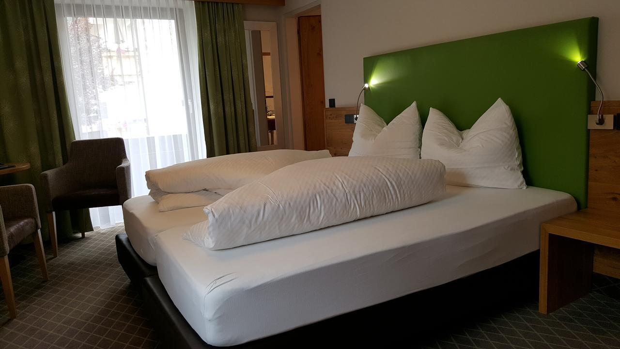 Hotel Mozart Landeck Exterior foto